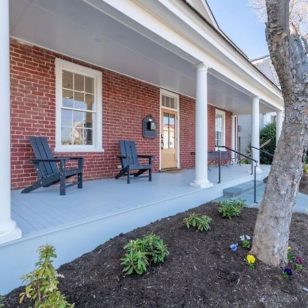 Boutique Room Steps From Downtown Mall Rose Jean Room 3 Charlottesville Exterior foto