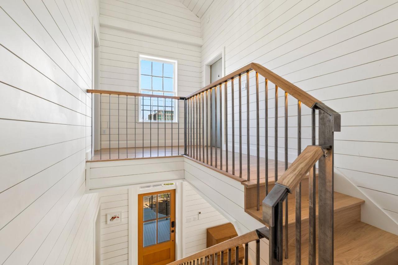 Boutique Room Steps From Downtown Mall Rose Jean Room 3 Charlottesville Exterior foto
